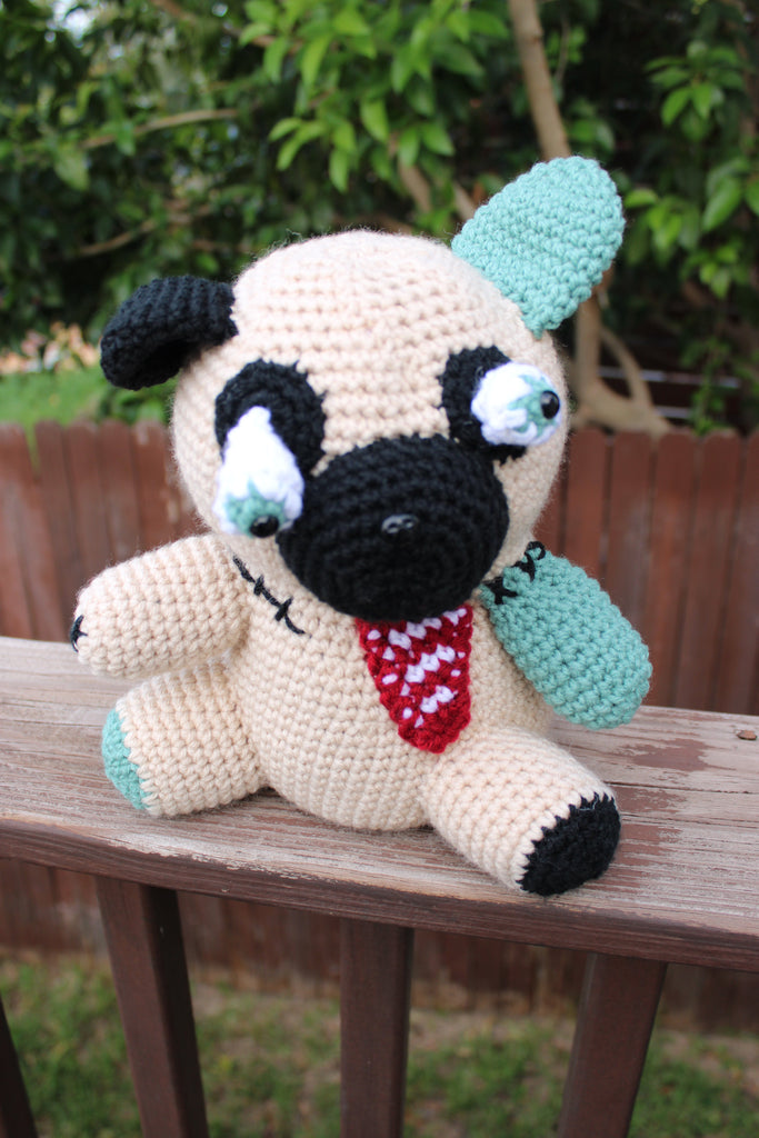 Zombie Pug Amigurumi CAL