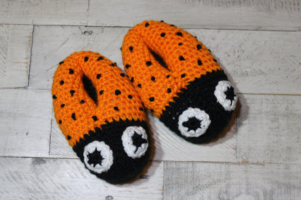 Ladybug Baby Slippers Crochet Pattern: Sizes 1, 2, 3