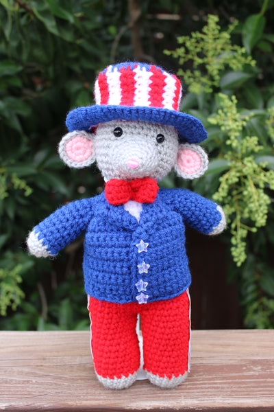 Patriotic Mouse Amigurumi Crochet Pattern PDF