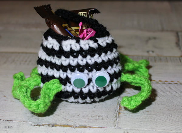 Spider Trick-or-Treat Bag Crochet Pattern