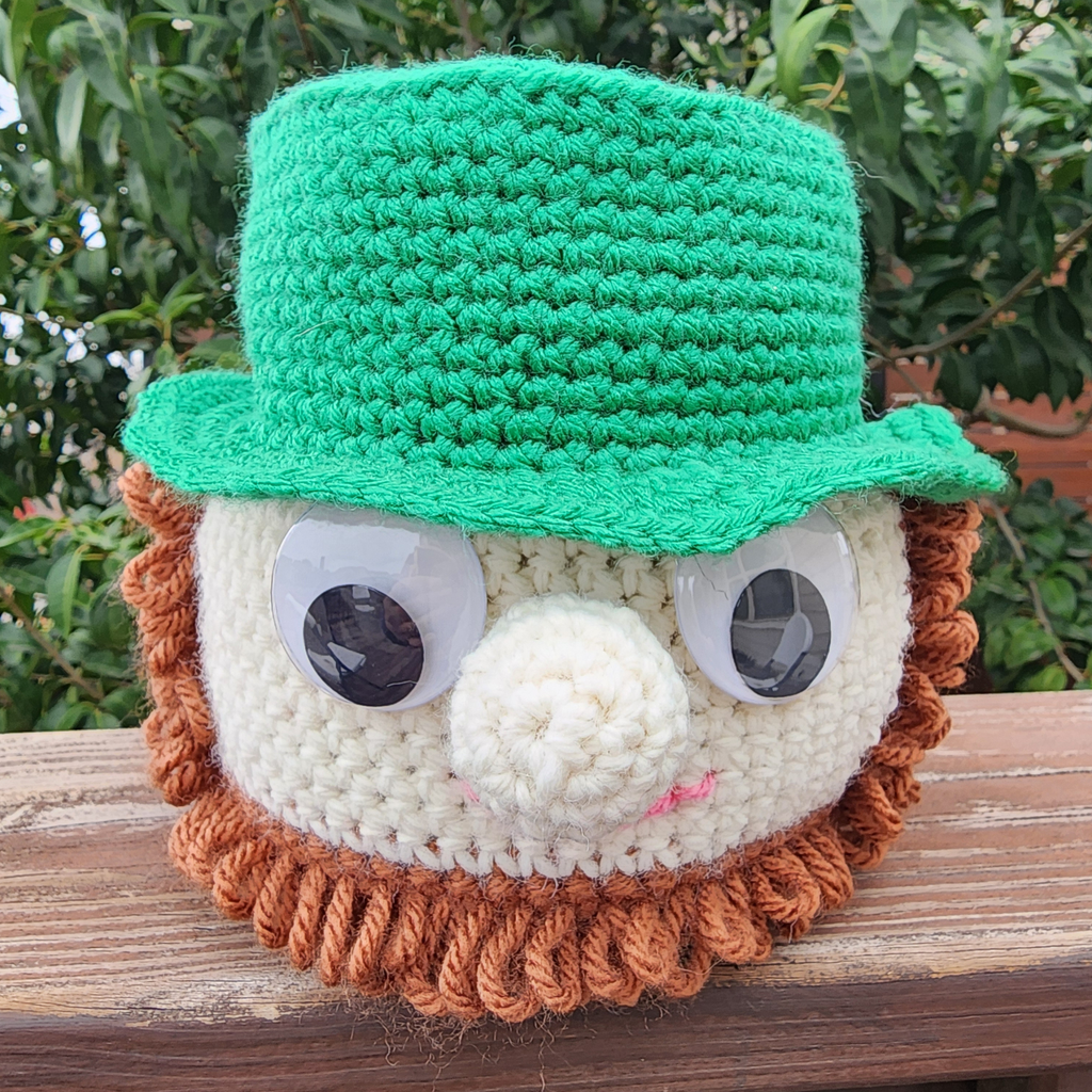 Leprechaun Eyeglass Holder Crochet Pattern