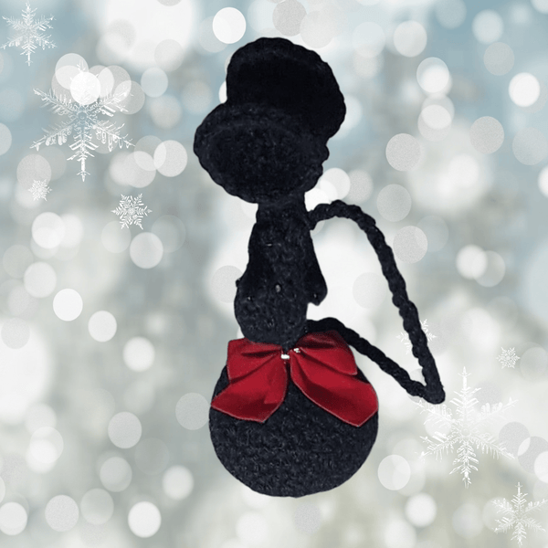 Antique Telephone Christmas Ornament Crochet Pattern - My Fingers Fly