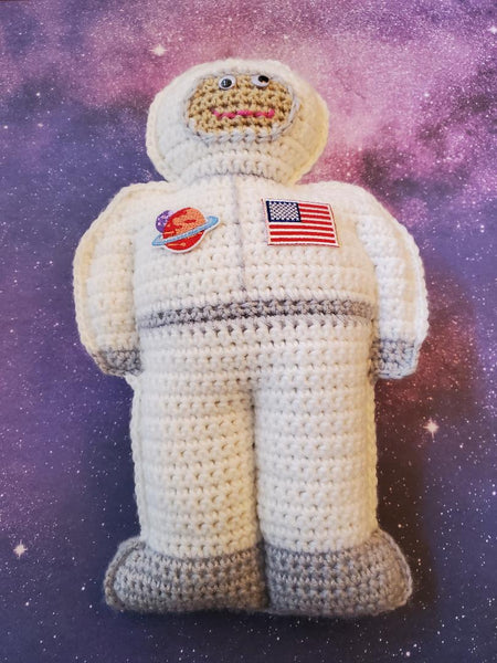 Astronaut Cuddler Crochet Kit - My Fingers Fly