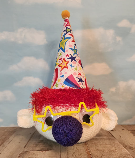 Clown Eyeglass Stand Pattern for Addi King