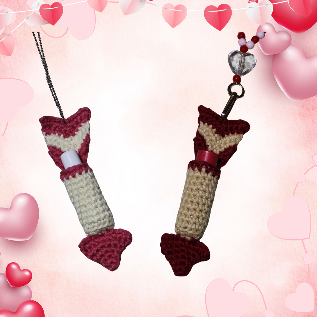 Cupid’s Arrow Lip Balm Holder Crochet Pattern – Valentine Keychain DIY