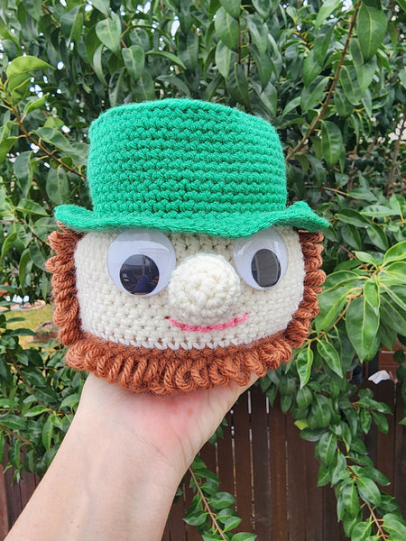 Leprechaun Eyeglass Holder Crochet Pattern