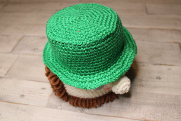 Leprechaun Eyeglass Holder Crochet Pattern