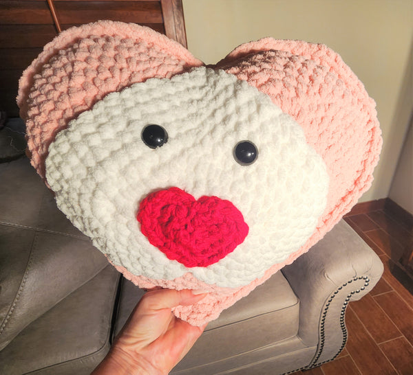 Crochet Lion Pillow: Handmade Heart Design