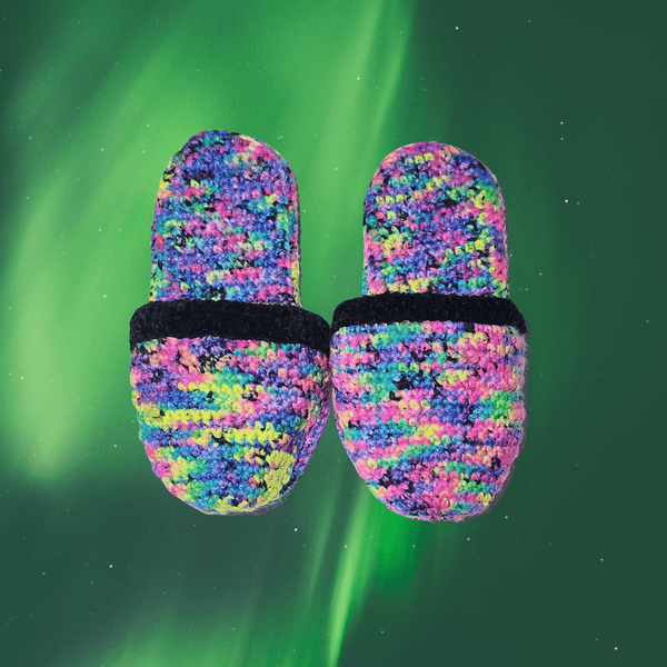 Northern Lights Slippers Crochet Pattern - My Fingers Fly