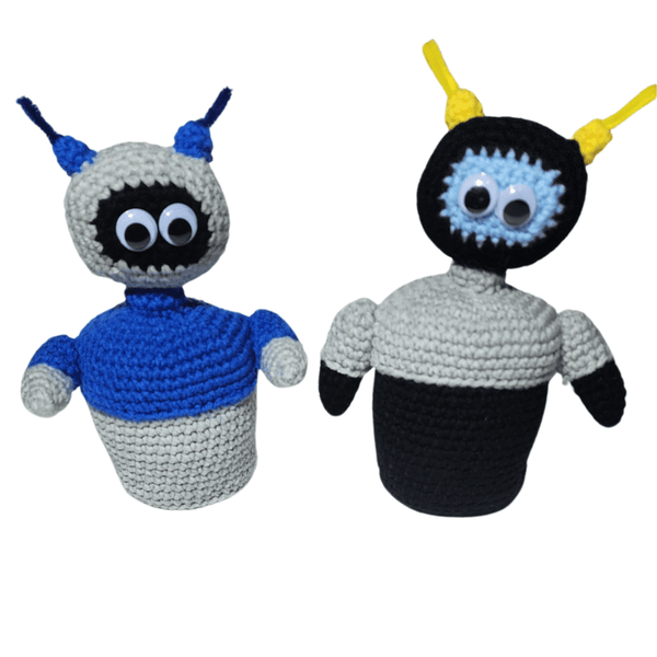 Otto Correct Desk Pet Crochet Pattern - My Fingers Fly