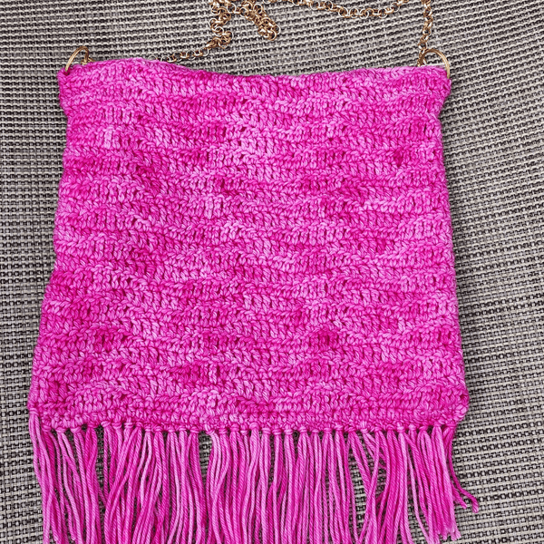 Pink Waterfall Purse Crochet Pattern - My Fingers Fly