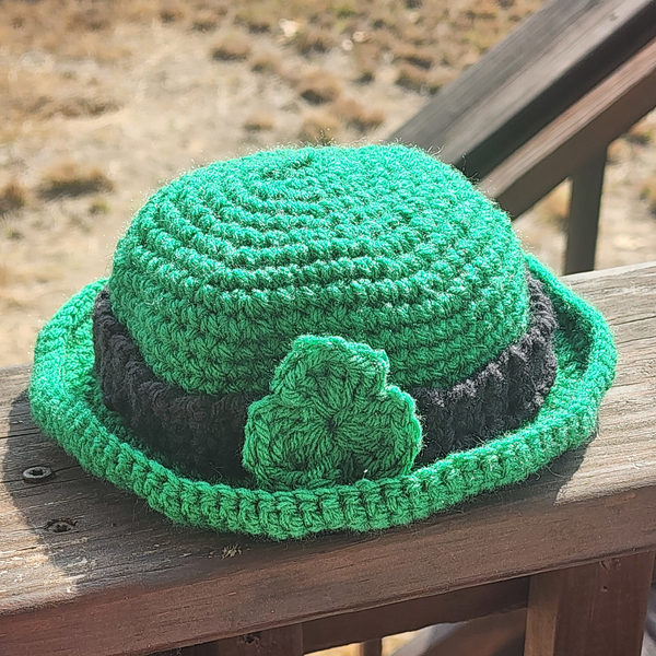St. Patrick's Day Dog Hat Crochet Pattern
