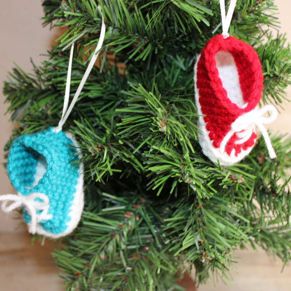 Sneaker Ornament Crochet Pattern