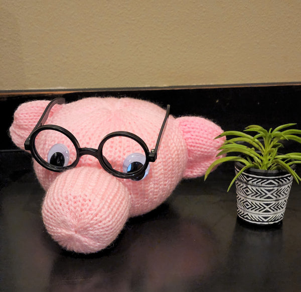 Pig Eyeglass Holder Pattern for Addi Knitting Machines