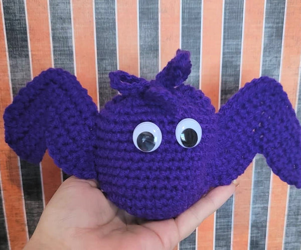 Bat Trick or Treat Bag Crochet Pattern in PDF Format