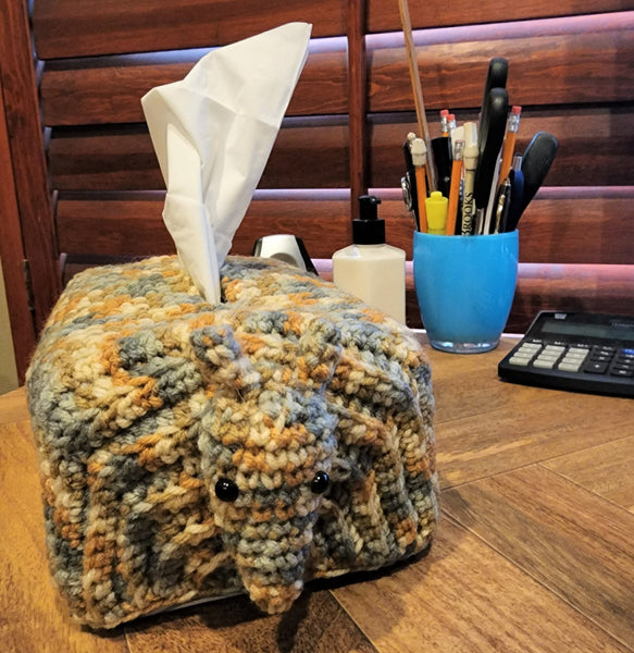 Armadillo Tissue Cover Crochet Pattern