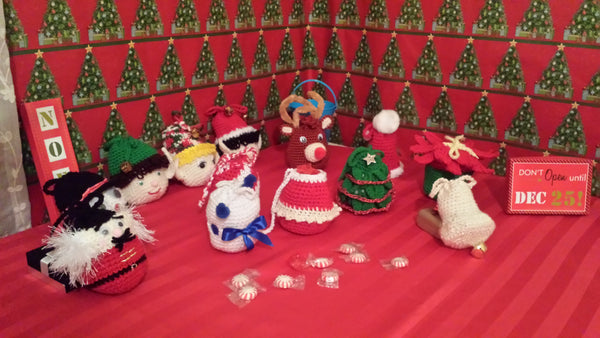 Christmas Goody Bags Crochet Kit - Free Shipping