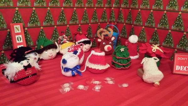 Poinsettia Goody Bag Crochet Pattern in PDF Format