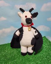 Cow'nt Dracula Amigurumi Crochet Pattern