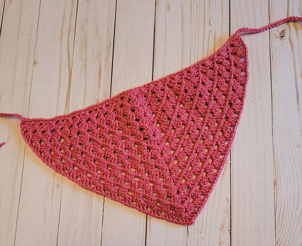 Granny Triangle Bandana Crochet Pattern - My Fingers Fly