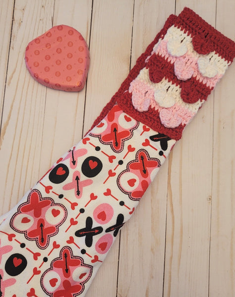 Heart Kitchen Boa Crochet Pattern - My Fingers Fly