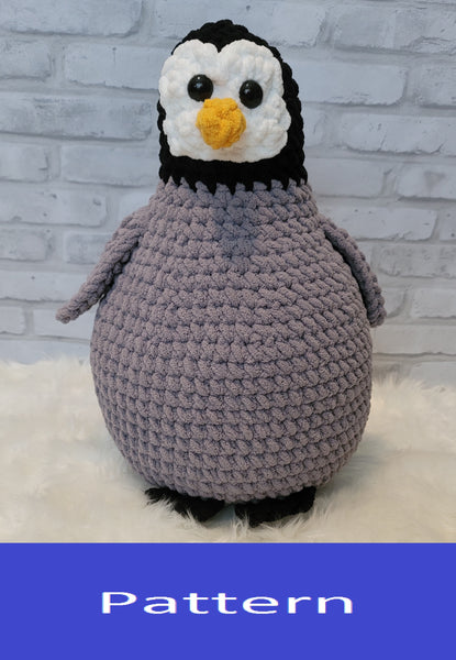 Penguin Crochet Pattern, Baby Penguin Crochet Pattern using Bernat Blanket Yarn