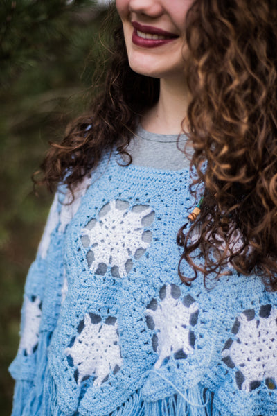 Girls' Snowflake Poncho Crochet Pattern, Girls' size 8/10, Girls' size 12/14, and Ladies' size Medium