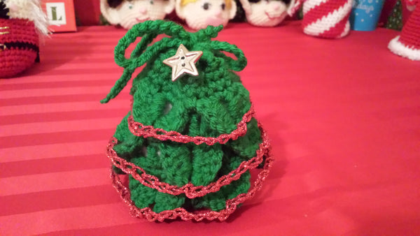 Christmas Tree Gift Bag Crochet Pattern